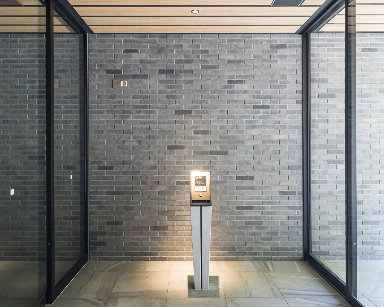 アンティグア ｜ブリック（レンガ）タイル｜アイコットリョーワ