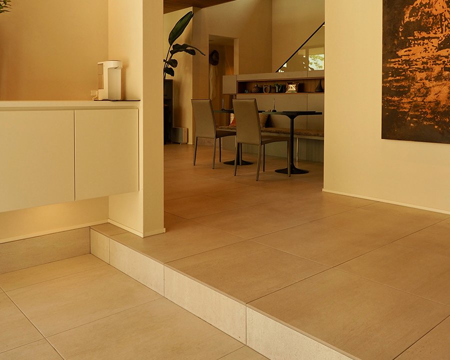 らっきょ▼ 8089 × 稲川淳二 もうすぐ履き出して1年経つんですが、先月我慢