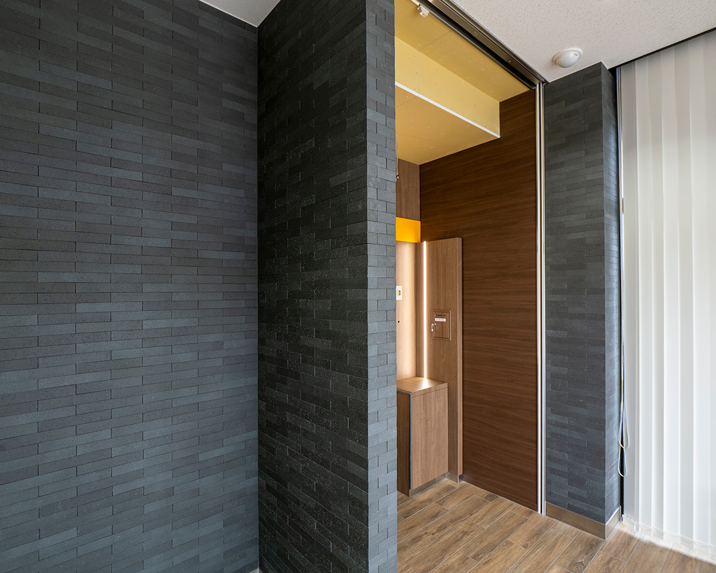 Ｙページ クラシック・ネオ ｜ブリック（レンガ）タイル｜アイコットリョーワ