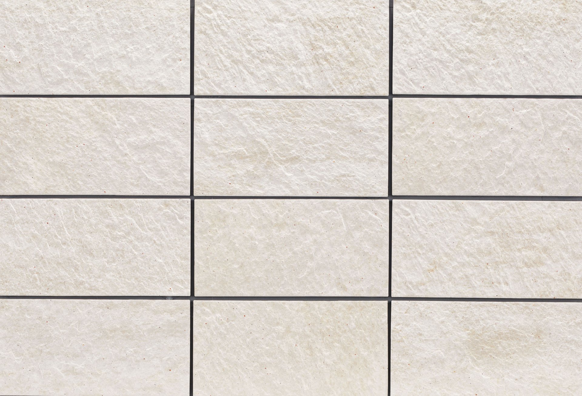 マールン・プラス